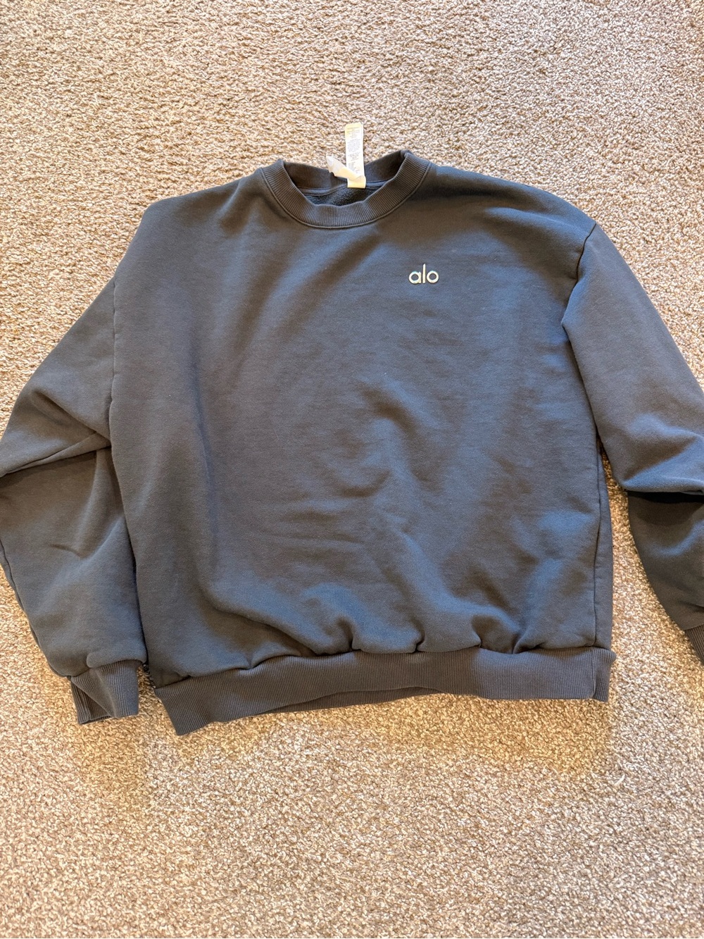 ALO Yoga Women's Crew Neck Pullover